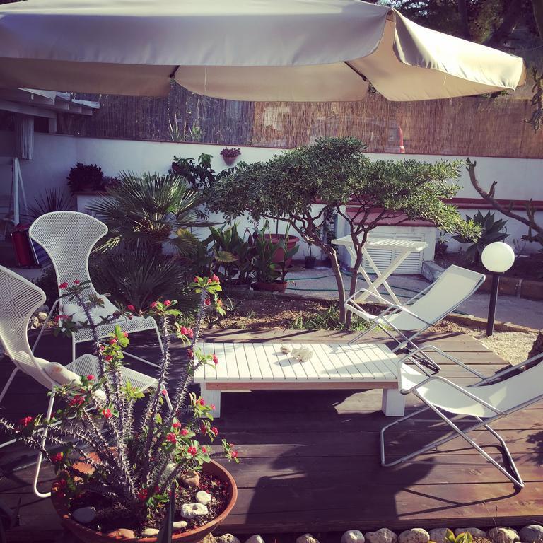 Villa Cetta B&B サン・レオーネ エクステリア 写真