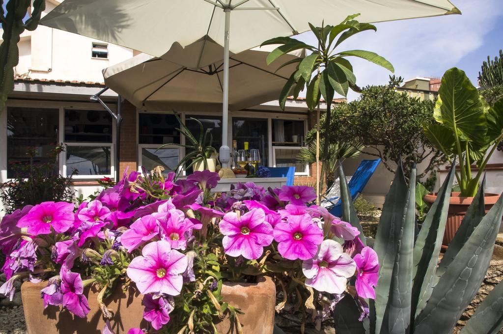 Villa Cetta B&B サン・レオーネ エクステリア 写真